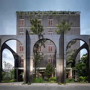 Hotel Gahn - Sha